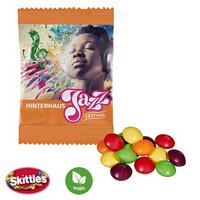 SKITTLES in Folie mit Logo