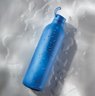 Blaue Avira Avior RCS recycelte Stainless-Steel Flasche 1L mit Logo