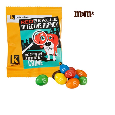 M&M’S Peanuts Schokolinsen mit Erdnusskern im Werbetütchen mit Logo