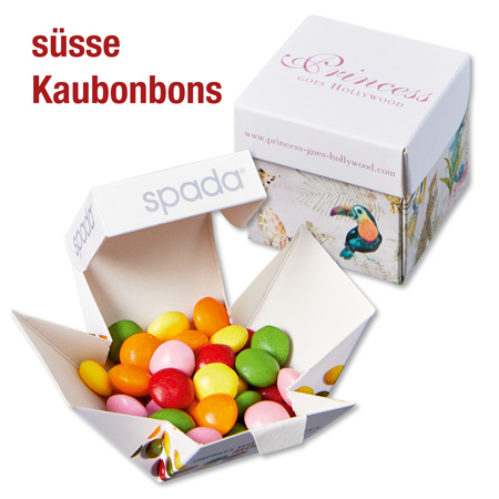 Süsse Kaubonbons im Werbe-Würfel mit Werbedruck oder Firmenlogo