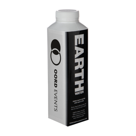 Earth Water 500ml Tetrapack mit eigenem Design