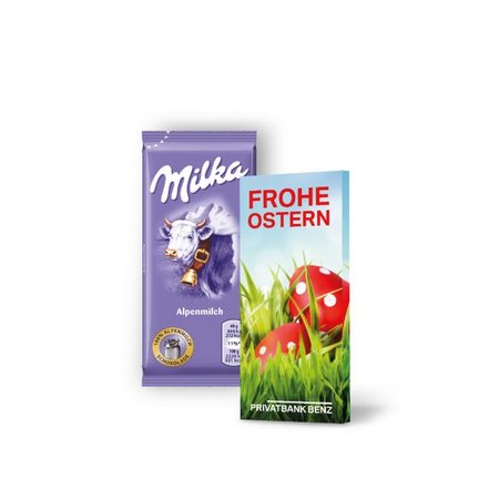 Schokoladentafel von Milka mit Werbung mit Firmenlogo
